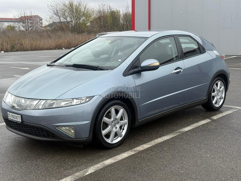 Honda Civic 1.8 i-VTEC