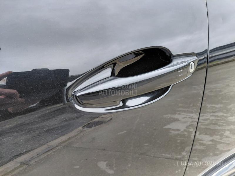 Peugeot 3008 1.5hdi ALLURE 8MM