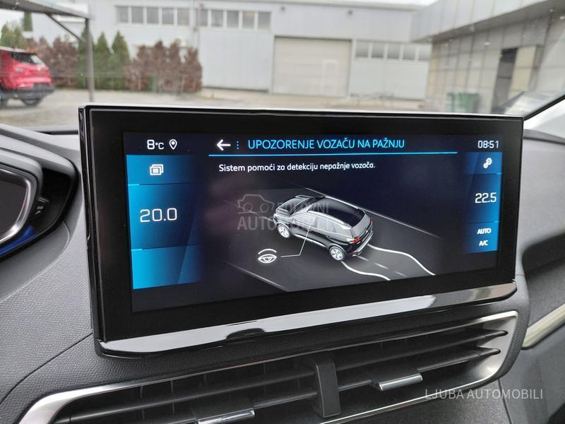 Peugeot 3008 1.5hdi ALLURE 8MM