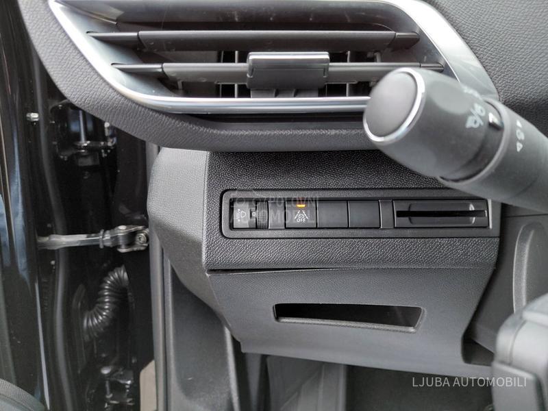 Peugeot 3008 1.5hdi ALLURE 8MM