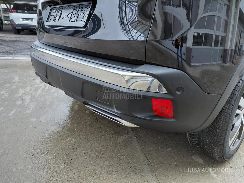 Peugeot 3008 1.5hdi ALLURE 8MM