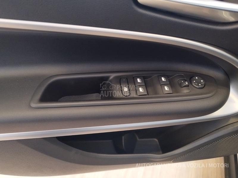 Jeep Avenger 4xe MHEV UPLAND