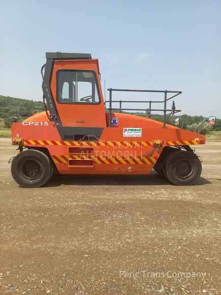 Dynapac CP 215 guma guma valjak