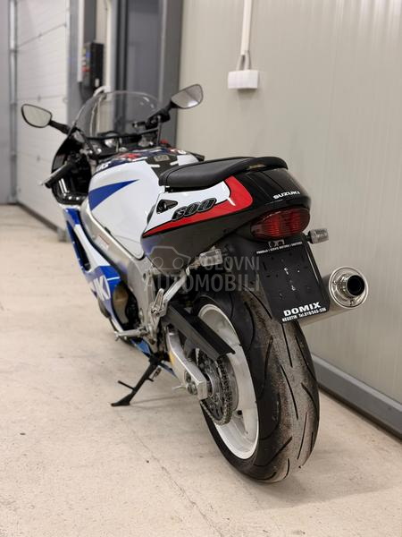 Suzuki SRAD GSXR 600