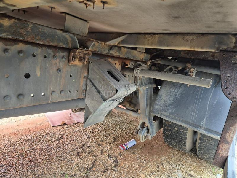 Mercedes Benz axor 1829