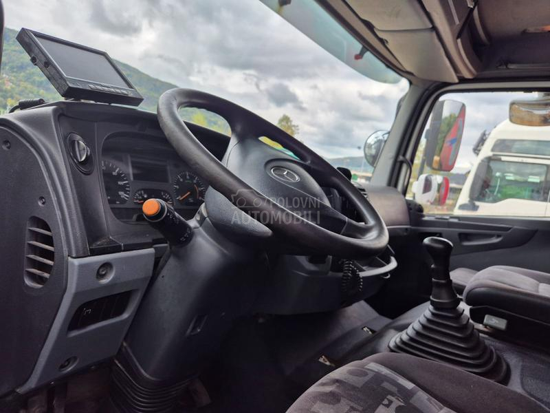 Mercedes Benz axor 1829