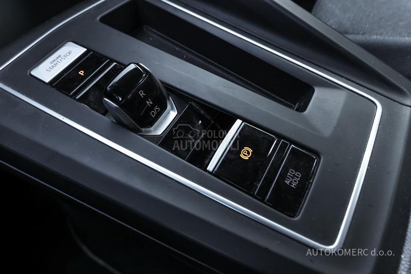 Volkswagen Golf 8 2.0 TDI DSG Life