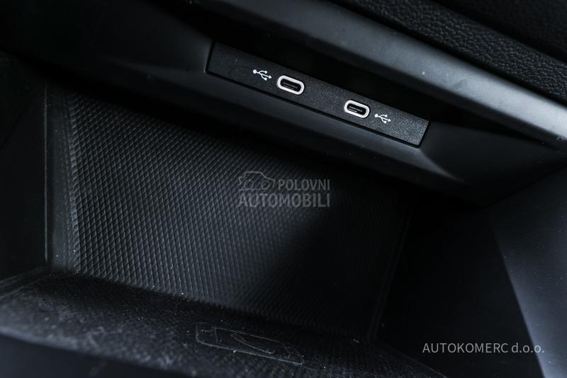 Volkswagen Golf 8 2.0 TDI DSG Life