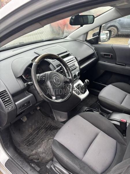 Mazda 5 