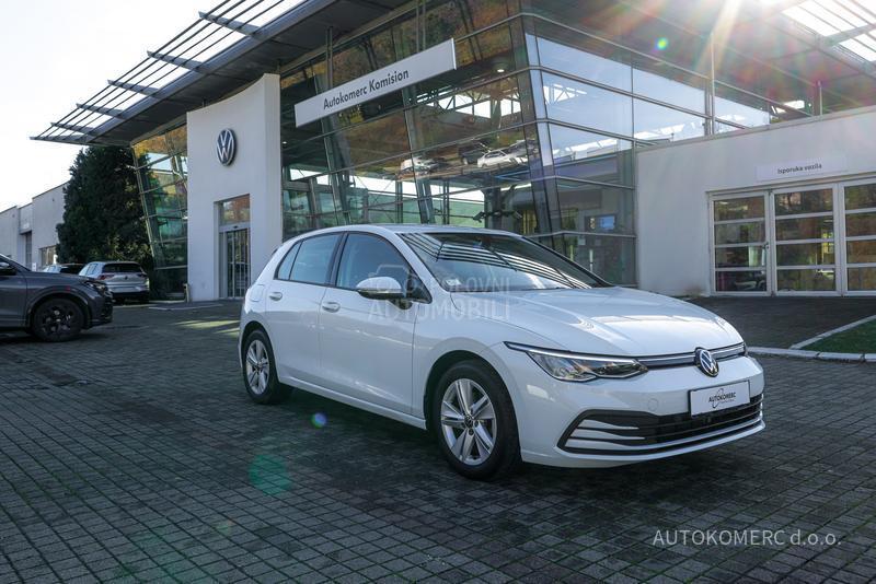 Volkswagen Golf 8 1.0 TSI Life DSG