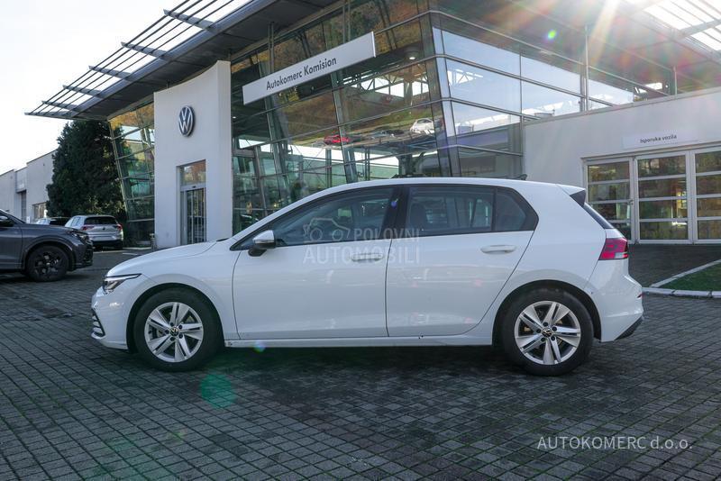Volkswagen Golf 8 1.0 TSI Life DSG