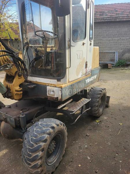 Yanmar YB 401
