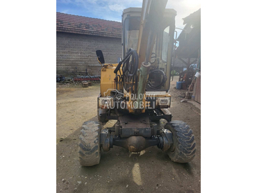 Yanmar YB 401