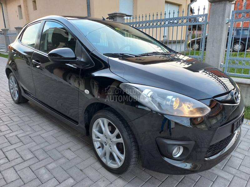 Mazda 2 1.5 NOVA CH