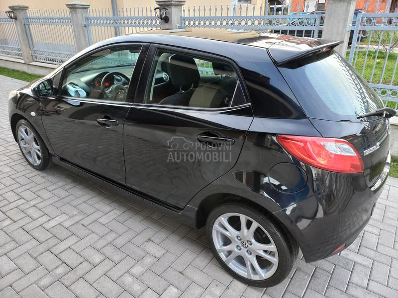 Mazda 2 1.5 NOVA CH