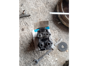 bombina  pezo.... za Peugeot 106