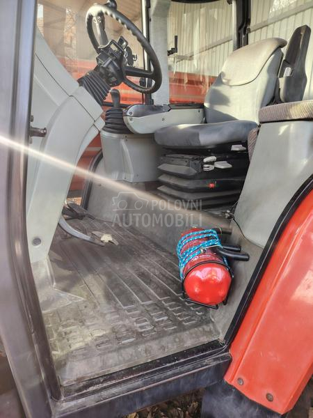 Massey Ferguson 6255