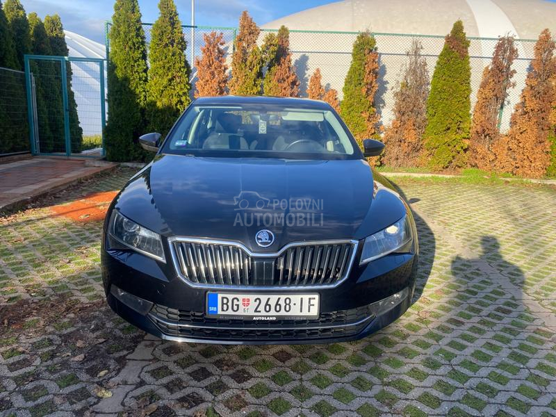 Škoda Superb 2.0 tdi Ambition