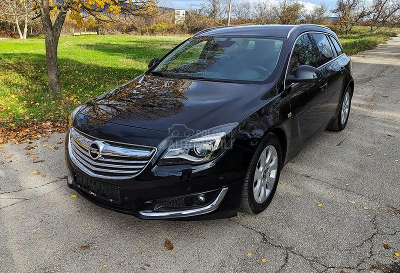Opel Insignia 2.0 SPORTS TOURER
