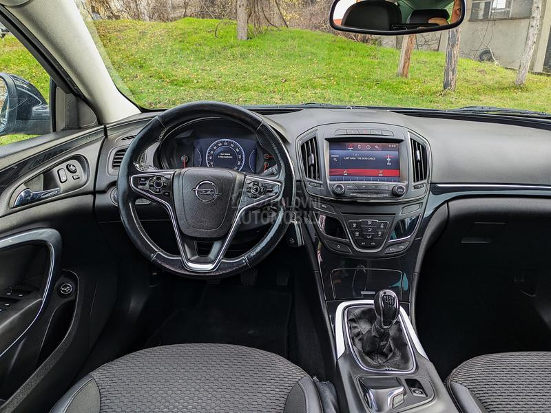 Opel Insignia 2.0 SPORTS TOURER