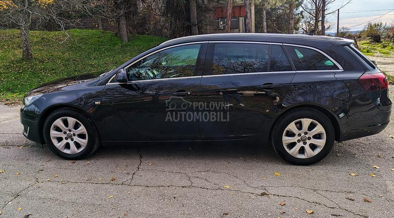 Opel Insignia 2.0 SPORTS TOURER