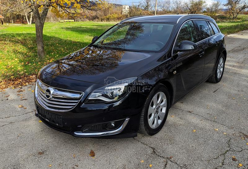 Opel Insignia 2.0 SPORTS TOURER