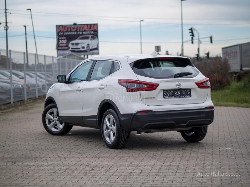 Nissan Qashqai 1.3 dig-t Business