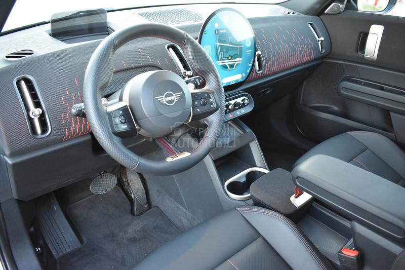 MINI Countryman C