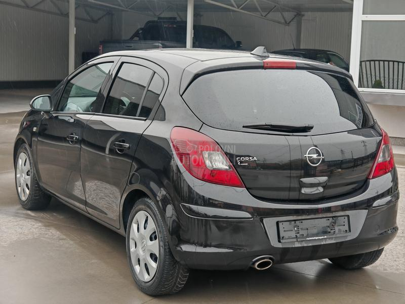 Opel Corsa D 1.2 CH