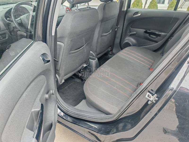 Opel Corsa D 1.2 CH