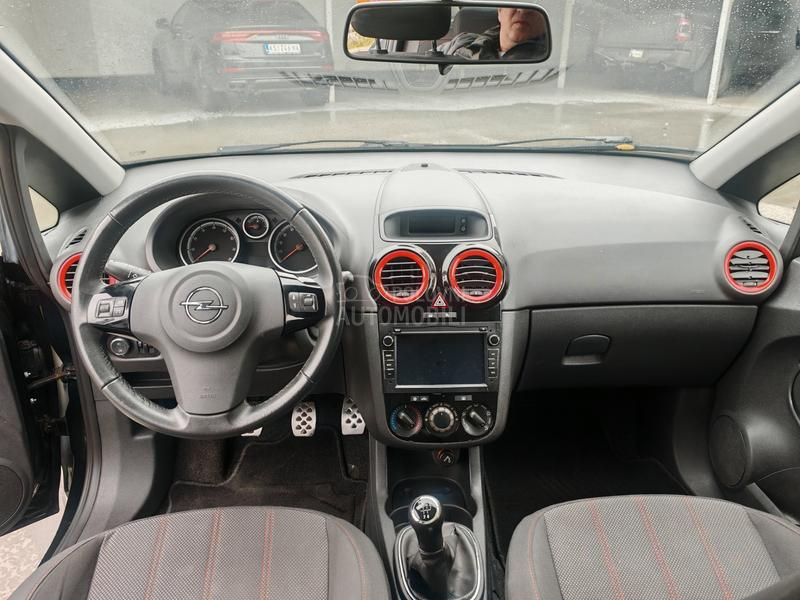Opel Corsa D 1.2 CH