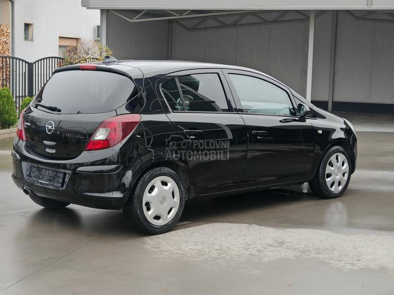 Opel Corsa D 1.2 CH