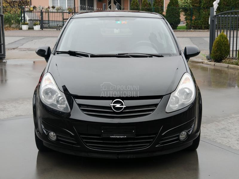 Opel Corsa D 1.2 CH