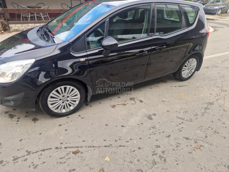 Opel Meriva 1.7 CDTI COSMO