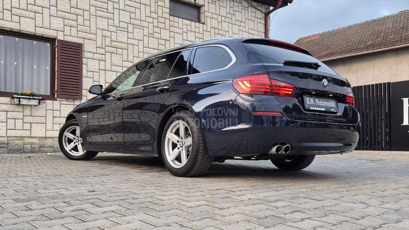 BMW 520 // X - Drive //