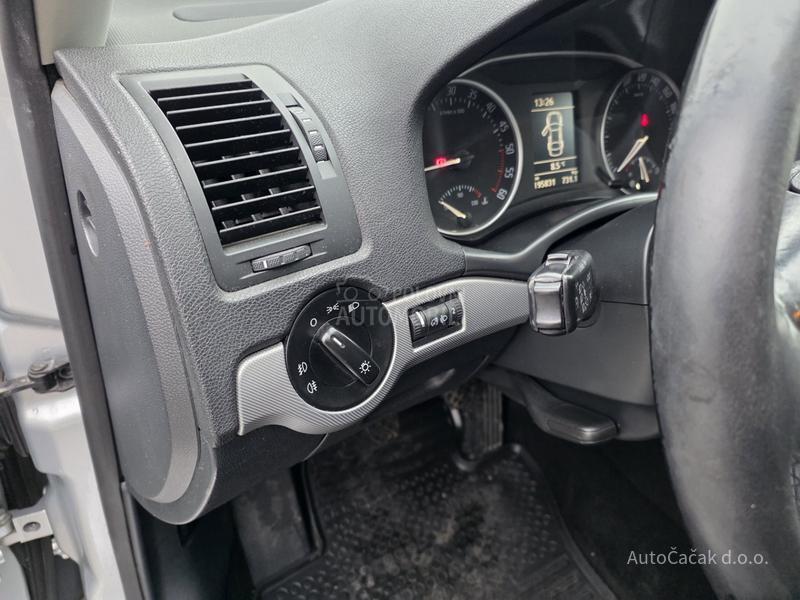 Škoda Octavia 1.6 TDI ELEGANCE