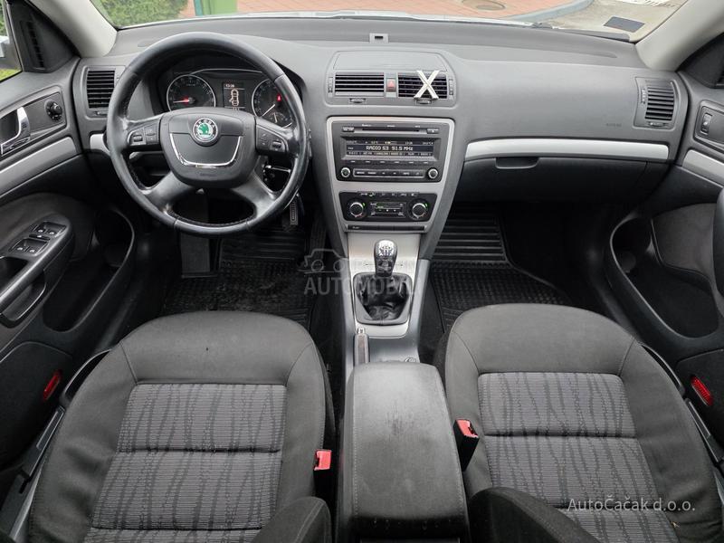 Škoda Octavia 1.6 TDI ELEGANCE