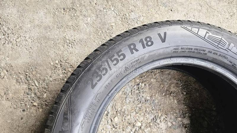 Continental 235/55 R18 Zimska