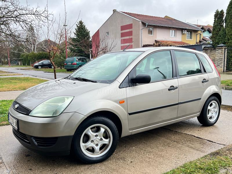 Ford Fiesta 1.3b
