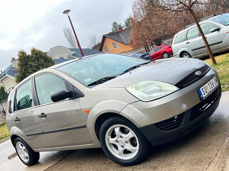 Ford Fiesta 1.3b