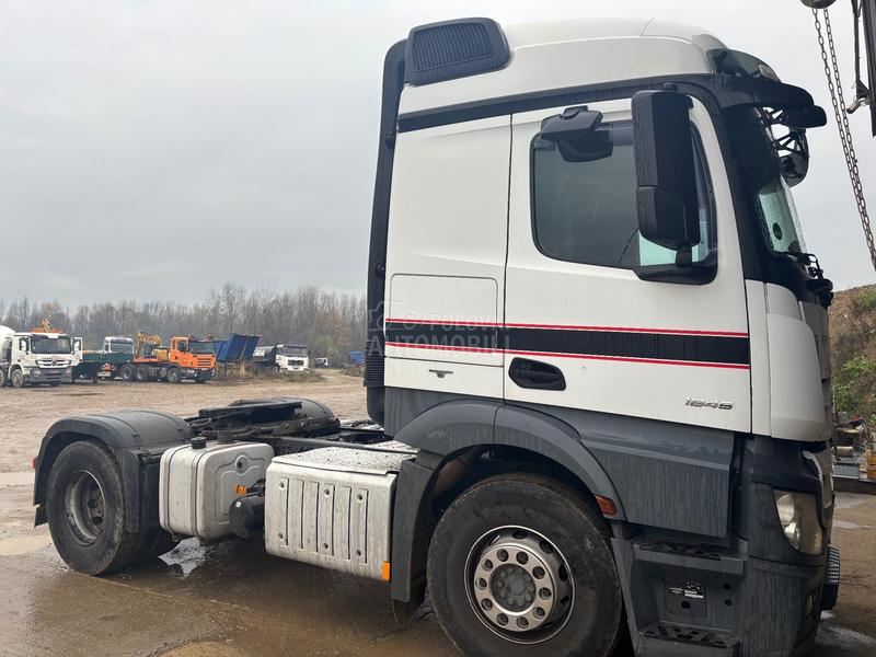 Mercedes Benz 1845 kiperhidraulik