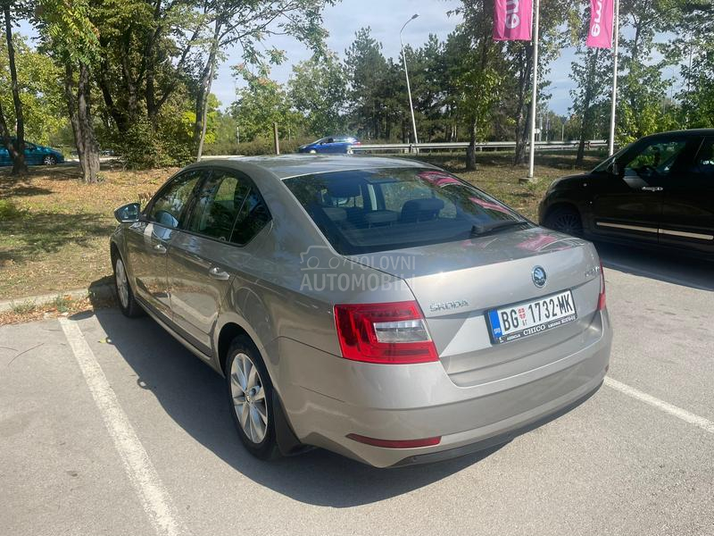 Škoda Octavia 1.2 TSI A7