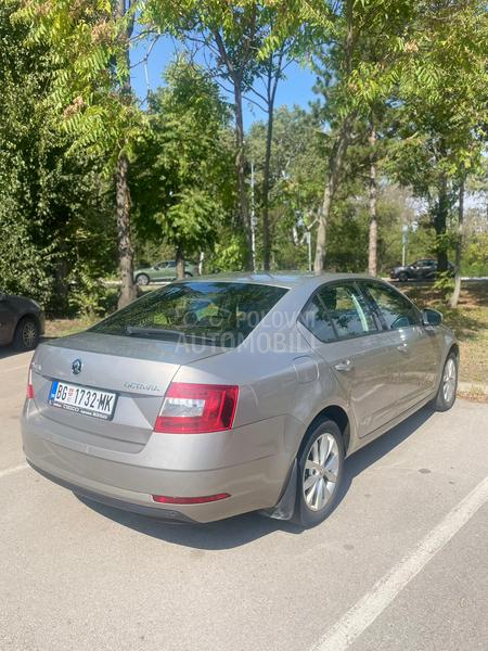 Škoda Octavia 1.2 TSI A7
