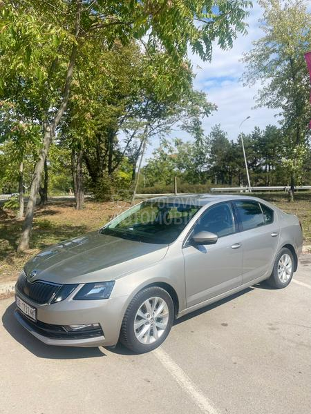 Škoda Octavia 1.2 TSI A7