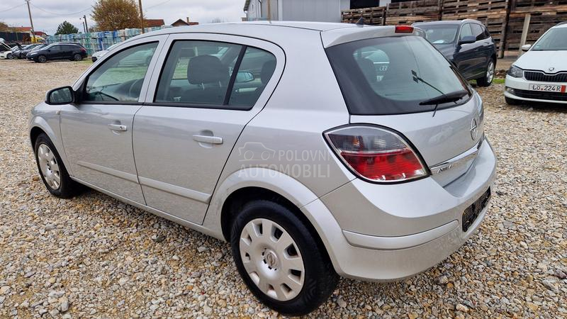 Opel Astra H 1.7 cdti