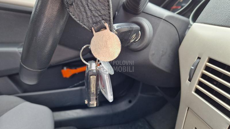 Opel Astra H 1.7 cdti