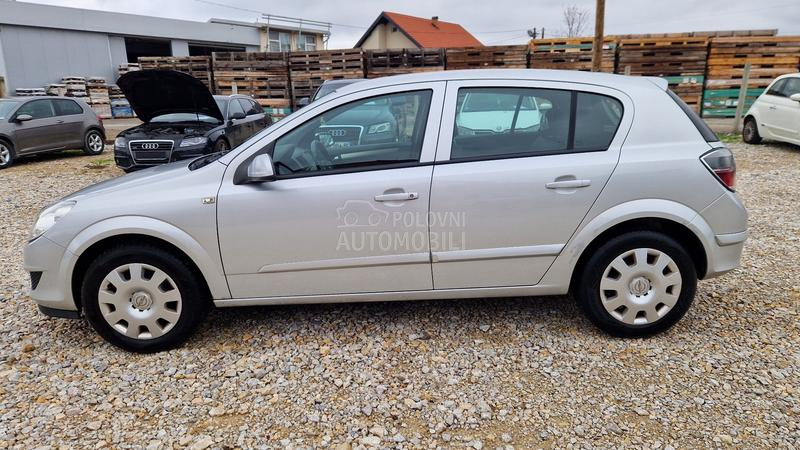 Opel Astra H 1.7 cdti