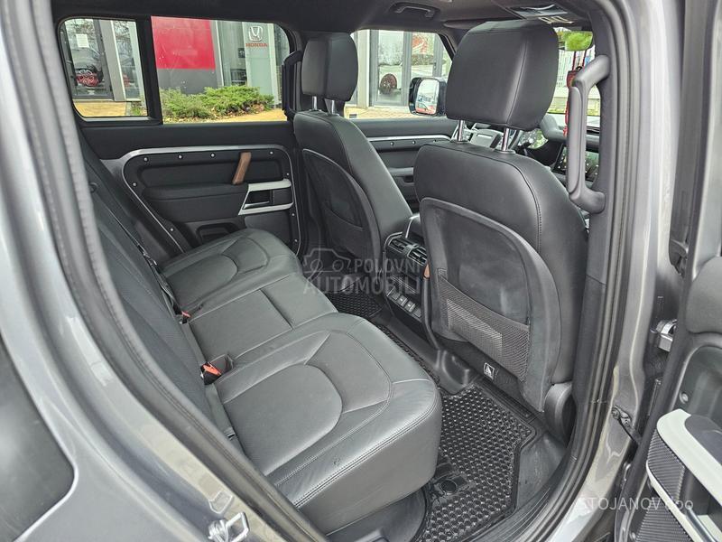 Land Rover Defender SE