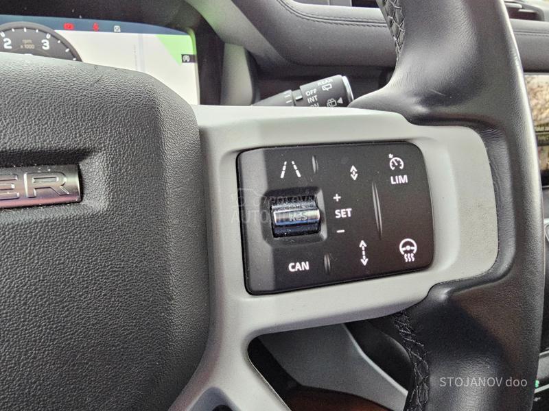 Land Rover Defender SE