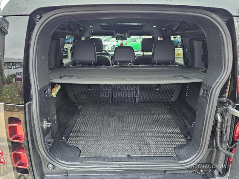 Land Rover Defender SE